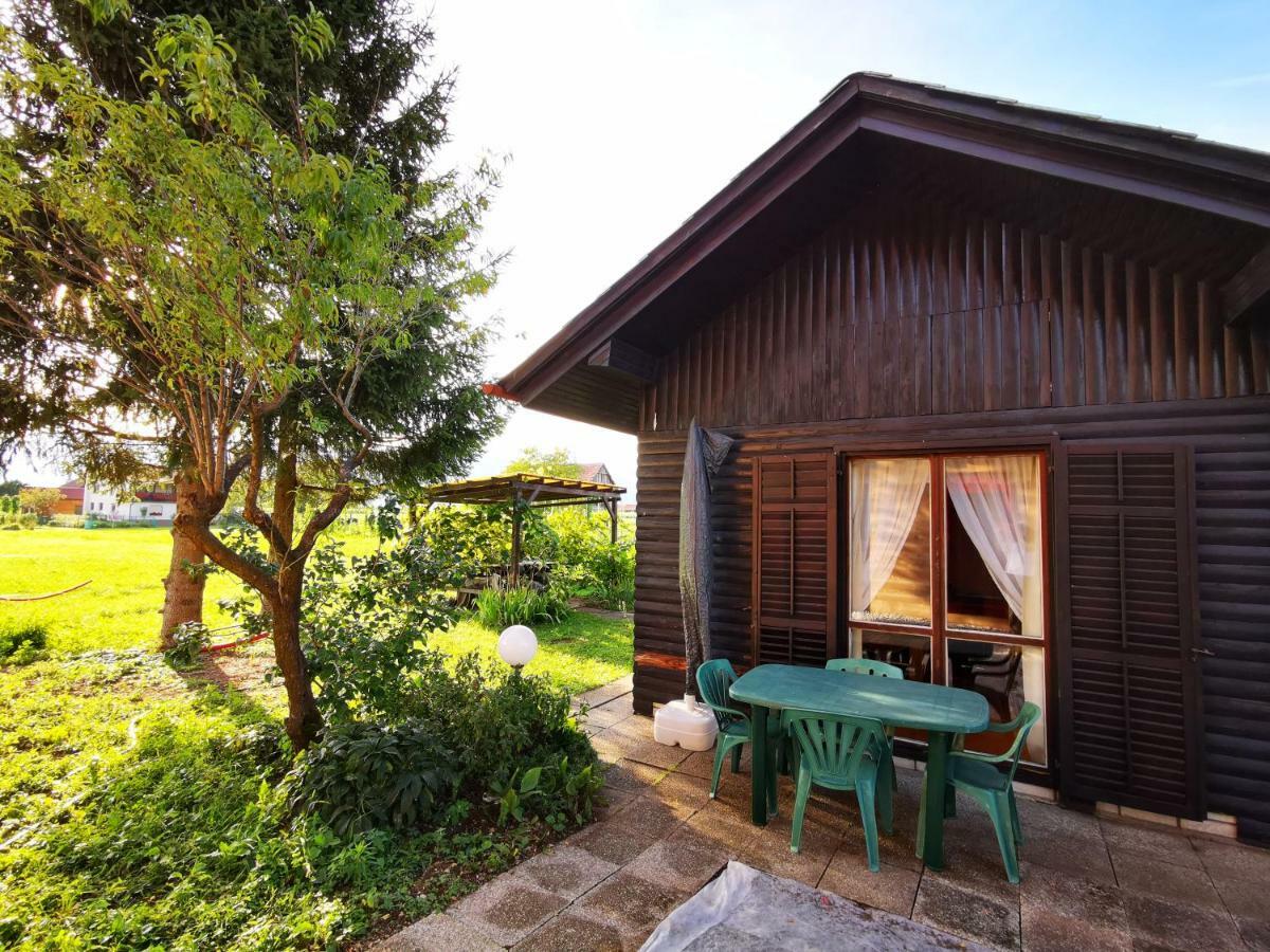 Merikotka - A Cozy Wooden Cottage, Slovenia Braslovce Zewnętrze zdjęcie